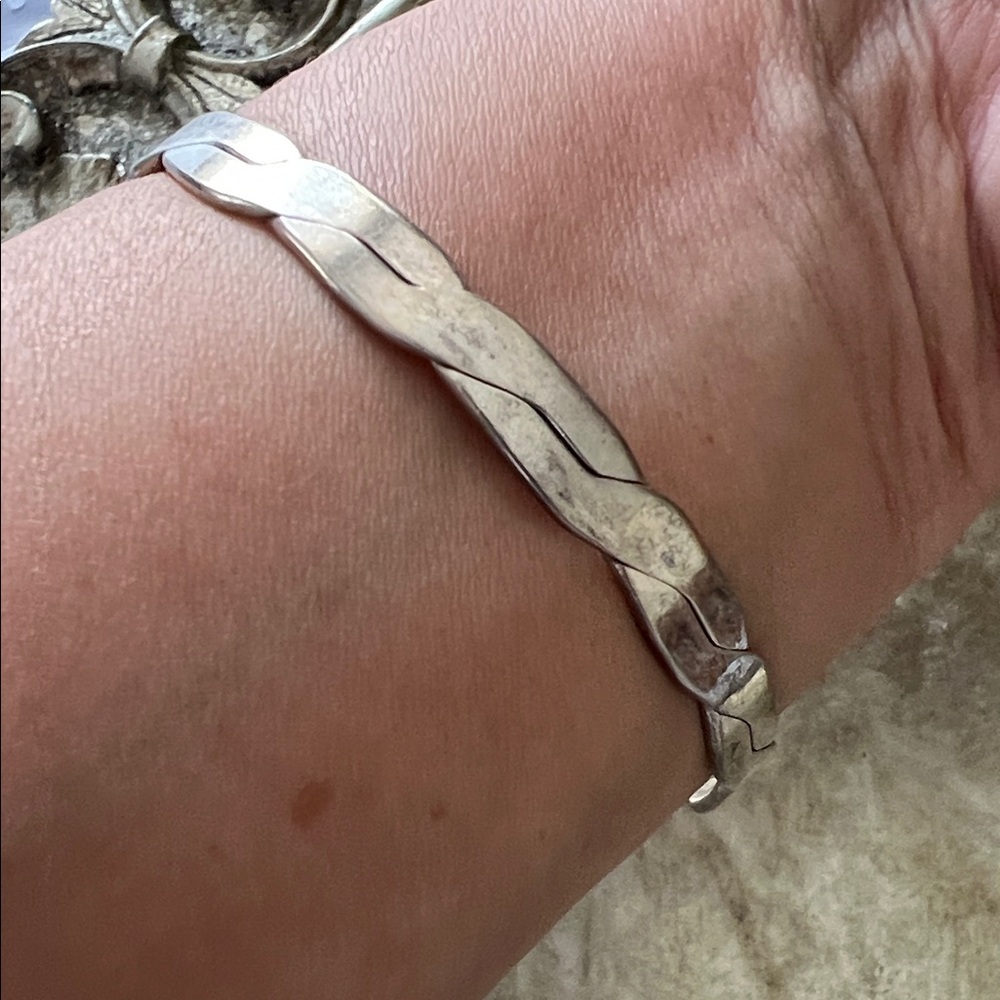 Elegant Silver and Gold Twist Bracelet